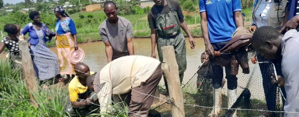 Fishing activities in Kyaka II Settlement